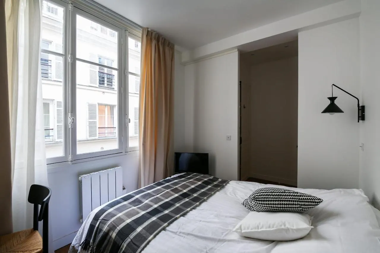 Guestready - Cozy Studio - 5 Mins To Palais Garnier Apartment Paris France